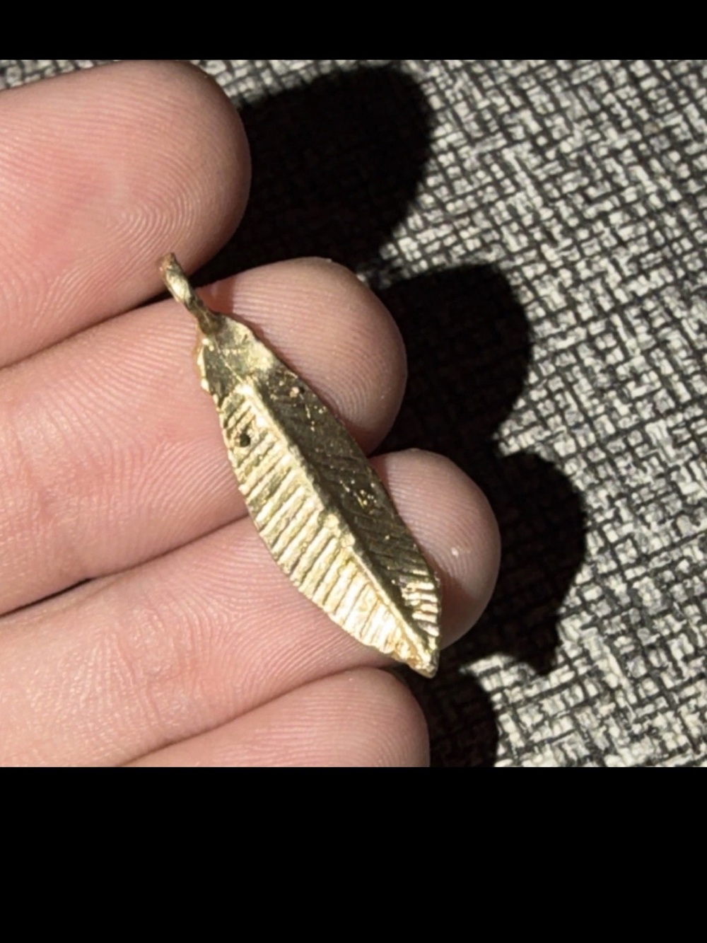 Gold Leaf Pendant Necklace - Women Jewelry